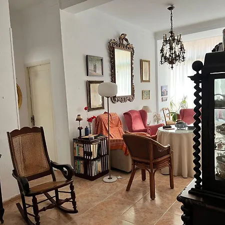 Lovely 2 Bedroom In The Heart Of * Malaga